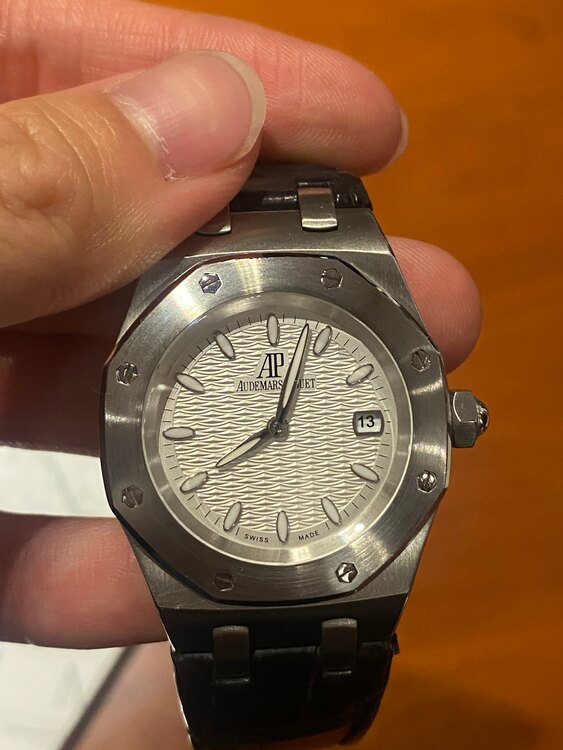 オーデマピゲ ロイヤルオーク 67600S（高級時計）の商品画像 - 査定依頼日：2025年5月19日 - 最高査定価格：1,230,000円