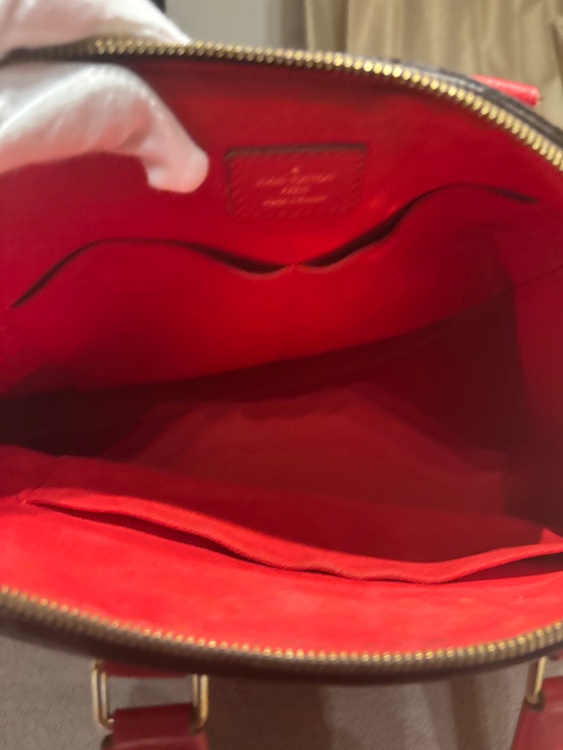 レティーロ（ブランドバッグ）の商品画像 - 査定依頼日：2026年2月13日 - 最高査定価格：110,000円