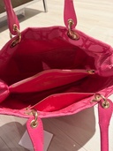 わかりません。