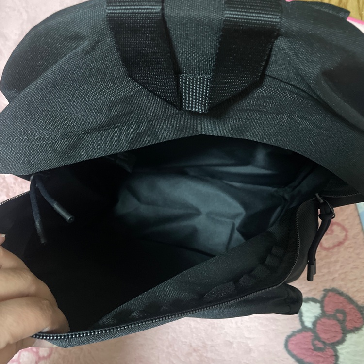 ラコステリュック（ブランドバッグ）の商品画像 - 査定依頼日：2026年3月20日 - 最高査定価格：2,500円