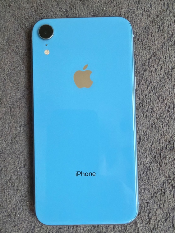 iPhoneXR 256GB docomo（スマホ）の商品画像 - 査定依頼日：2026年5月12日 - 最高査定価格：17,000円