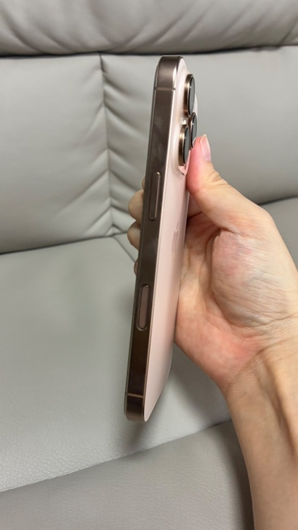 iPhone16 Pro 256GB（スマホ）の商品画像 - 査定依頼日：2025年9月22日 - 最高査定価格：131,000円