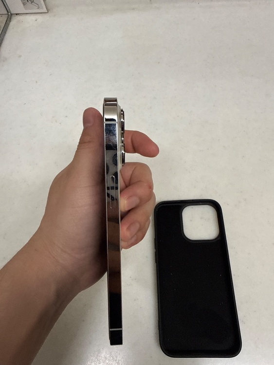 iPhone iPhone 13 Pro 128GB docomo（スマホ）の商品画像 - 査定依頼日：2026年5月25日 - 最高査定価格：45,000円