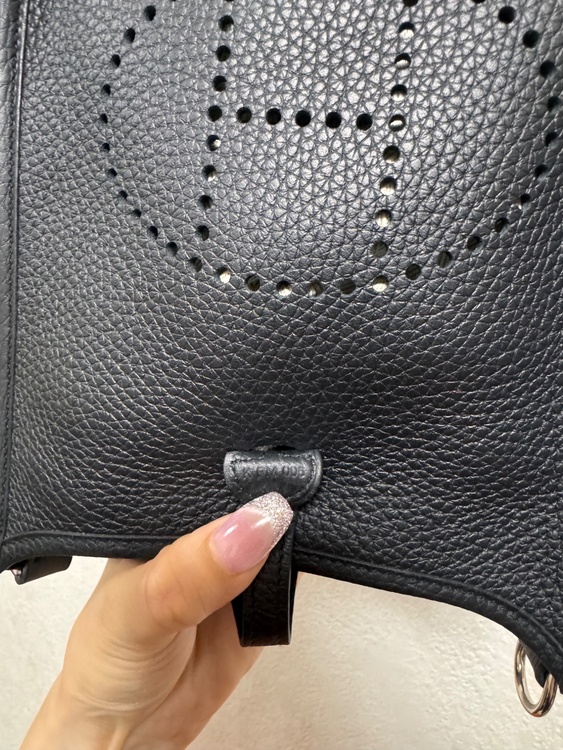 エルメス エブリン （ブランドバッグ）の商品画像 - 査定依頼日：2026年3月25日 - 最高査定価格：400,000円