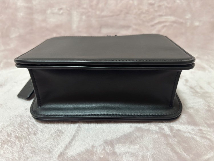 その他 コーチ （ブランドバッグ）の商品画像 - 査定依頼日：2025年6月5日 - 最高査定価格：5,000円