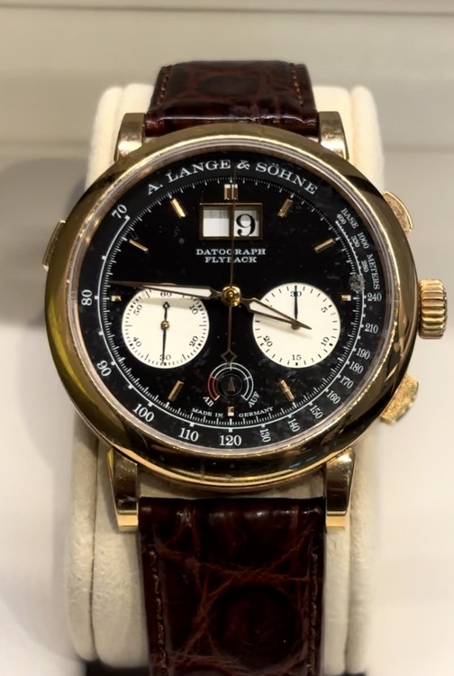 ランゲ＆ゾーネ ダトグラフ （高級時計）の商品画像 - 査定依頼日：2026年2月7日 - 最高査定価格：10,000,000円