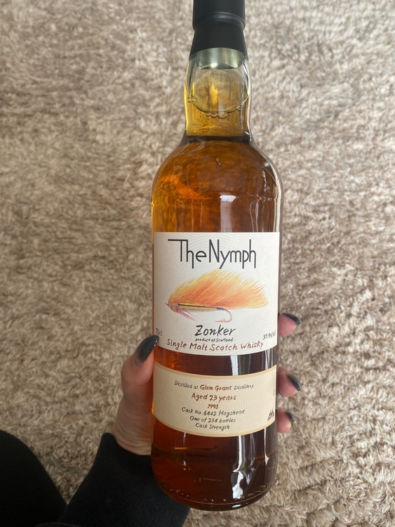 ウイスキー グレングラント （お酒）の商品画像 - 査定依頼日：2025年11月3日 - 最高査定価格：17,000円