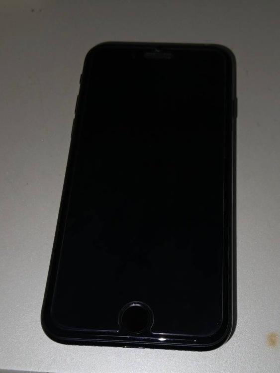 iPhone iPhone SE (第 3 世代) 128GB docomo（スマホ）の商品画像 - 査定依頼日：2026年7月15日 - 最高査定価格：16,000円
