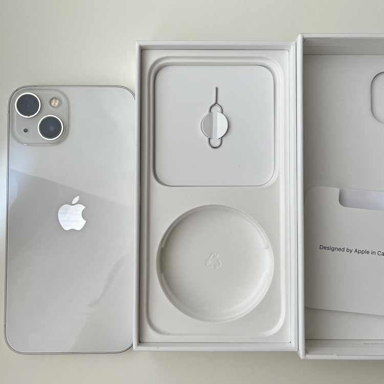 iPhone iPhone 13 128GB SIMフリー（スマホ）の商品画像 - 査定依頼日：2026年8月3日 - 最高査定価格：35,000円