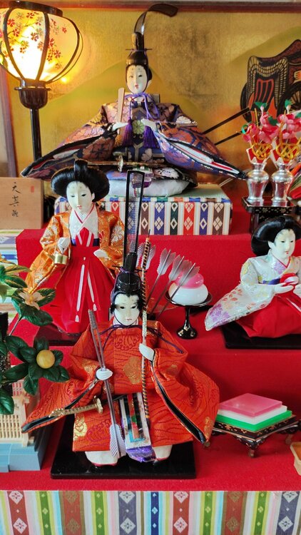 雛人形（美術品・骨董品）の商品画像 - 査定依頼日：2026年7月8日 - 最高査定価格：100,000円