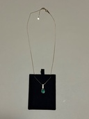 ペンダント　ネックレス（エメラルド）の商品画像 - 美品 - 査定完了日：2026.06.22 - 最高査定価格：200,000円