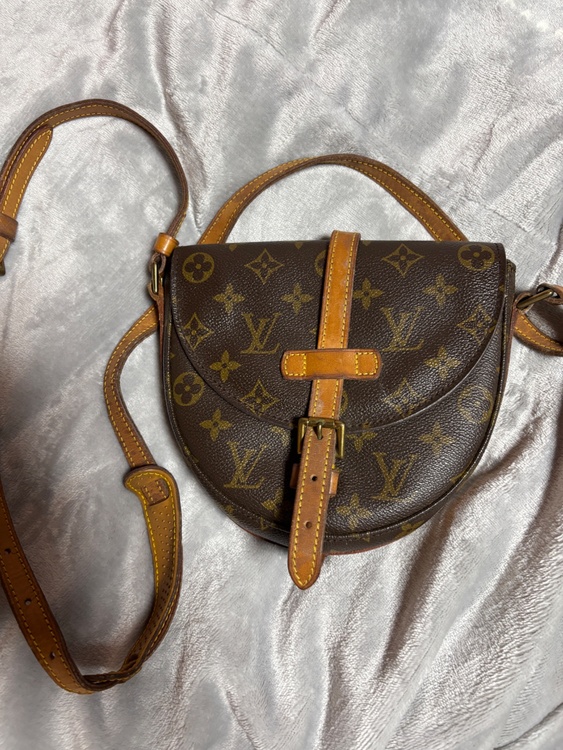 ポシェット（ブランドバッグ）の商品画像 - 査定依頼日：2026年3月29日 - 最高査定価格：45,000円