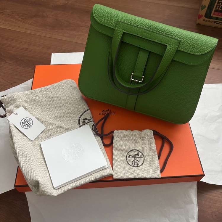 アルザン25（ブランドバッグ）の商品画像 - 査定依頼日：2025年9月30日 - 最高査定価格：700,000円