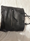 ミュウミュウ  （ブランドバッグ）の商品画像 - 査定依頼日：2025年12月15日 - 最高査定価格：35,000円