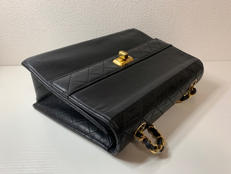 台形マトラッセ（ブランドバッグ）の商品画像 - 査定依頼日：2026年3月18日 - 最高査定価格：150,000円