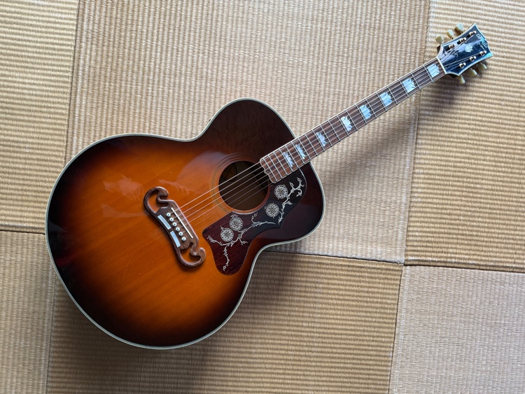 Orville by Gibson J-200（ピアノ・楽器・PA機材）の商品画像 - 査定依頼日：2026年4月22日 - 最高査定価格：110,000円