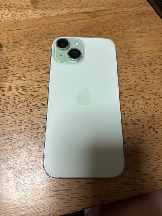 iPhone iPhone 15 128GB Softbank（スマホ）の商品画像 - 査定依頼日：2026年8月15日 - 最高査定価格：38,000円