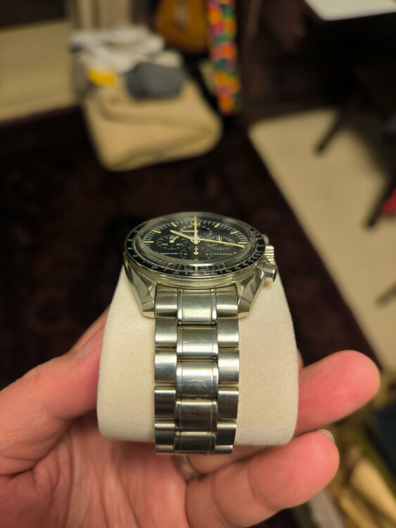 オメガ スピードマスター 3576.50（高級時計）の商品画像 - 査定依頼日：2025年12月22日 - 最高査定価格：800,000円