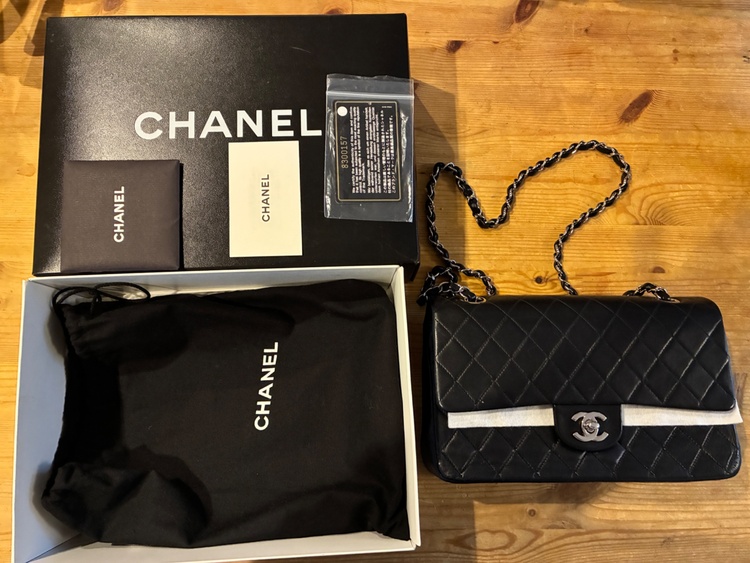 マトラッセ（古着・ファッション）の商品画像 - 査定依頼日：2026年2月7日 - 最高査定価格：100,000円