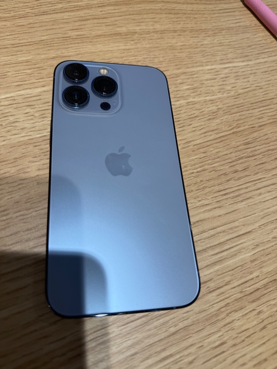 iPhone 13 Pro 256GB SIMフリー（スマホ）の商品画像 - 査定依頼日：2026年2月26日 - 最高査定価格：49,000円