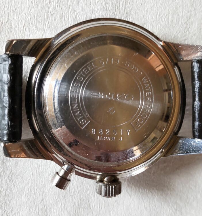 １９６４東京オリンピック　ワンプッシュクロノグラフ（高級時計）の商品画像 - 査定依頼日：2025年8月30日 - 最高査定価格：100,000円