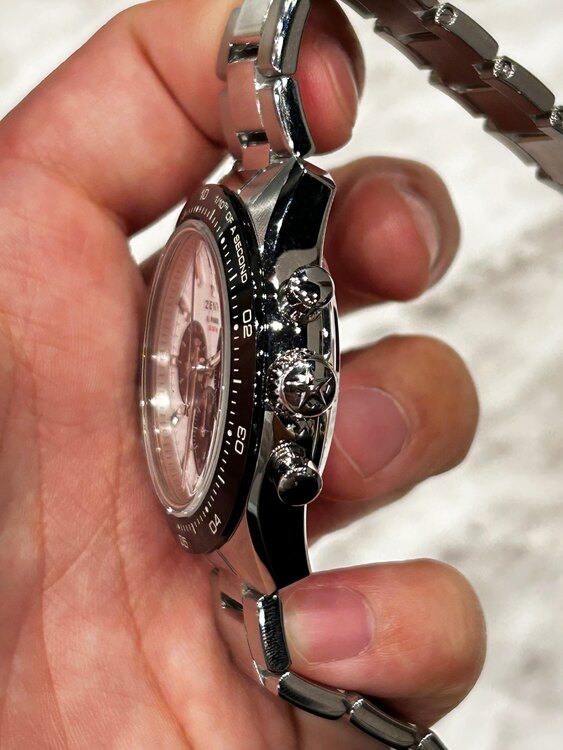 クロノマスタースポーツ 100本限定（高級時計）の商品画像 - 査定依頼日：2025年5月31日 - 最高査定価格：1,100,000円