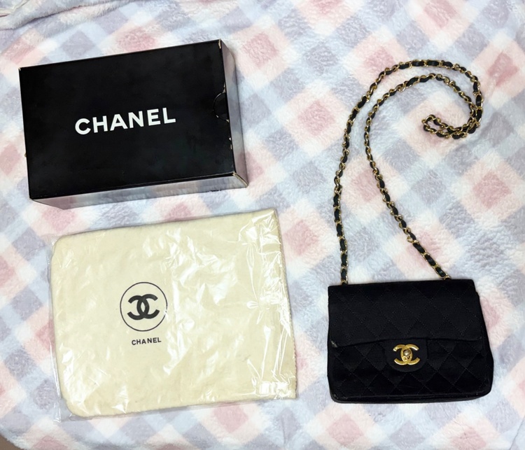 シャネル　バッグ　マトラッセ ミニ チェーンショルダーバッグ（ブランドバッグ）の商品画像 - 査定依頼日：2026年2月3日 - 最高査定価格：200,000円