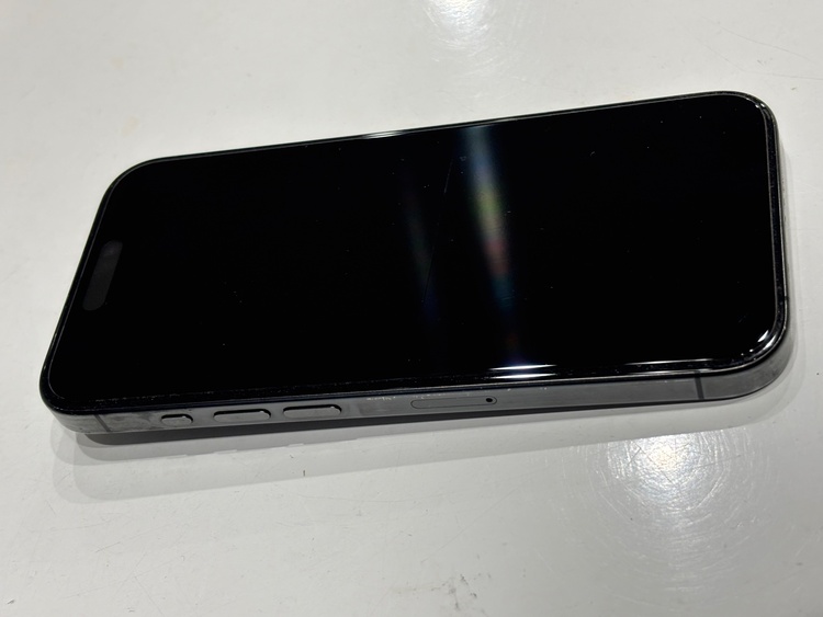 iPhone iPhone 15 Pro 256GB SIMフリー（スマホ）の商品画像 - 査定依頼日：2026年6月4日 - 最高査定価格：76,000円