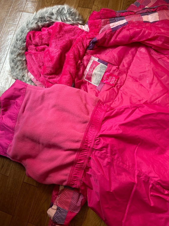 子ども用スキーウェア（古着・ファッション）の商品画像 - 査定依頼日：2026年2月5日 - 最高査定価格：100,000円