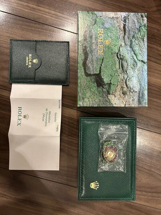 ロレックス エクスプローラー 11427（高級時計）の商品画像 - 査定依頼日：2025年4月19日 - 最高査定価格：750,000円