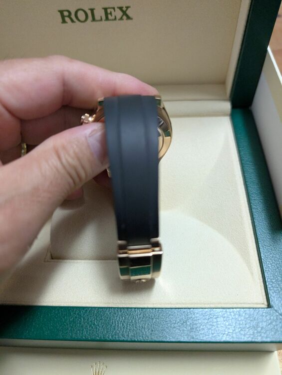 チョコレート（高級時計）の商品画像 - 査定依頼日：2025年10月29日 - 最高査定価格：6,000,000円