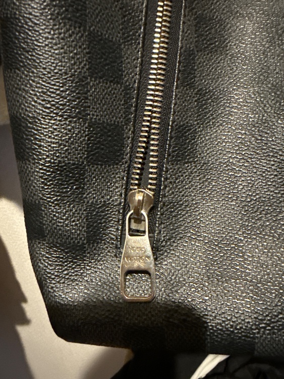 ショルダーバッグ（ブランドバッグ）の商品画像 - 査定依頼日：2026年4月18日 - 最高査定価格：120,000円