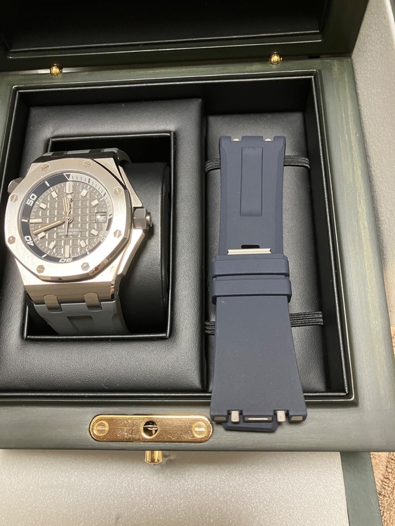 オーデマピゲ ロイヤルオークオフショア （高級時計）の商品画像 - 査定依頼日：2026年1月19日 - 最高査定価格：3,800,000円