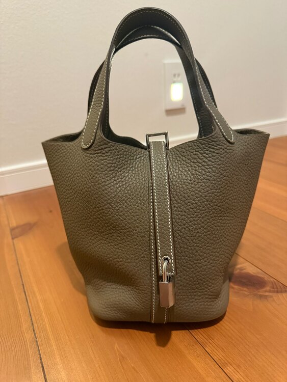 エルメス ピコタン （ブランドバッグ）の商品画像 - 査定依頼日：2025年4月6日 - 最高査定価格：500,000円