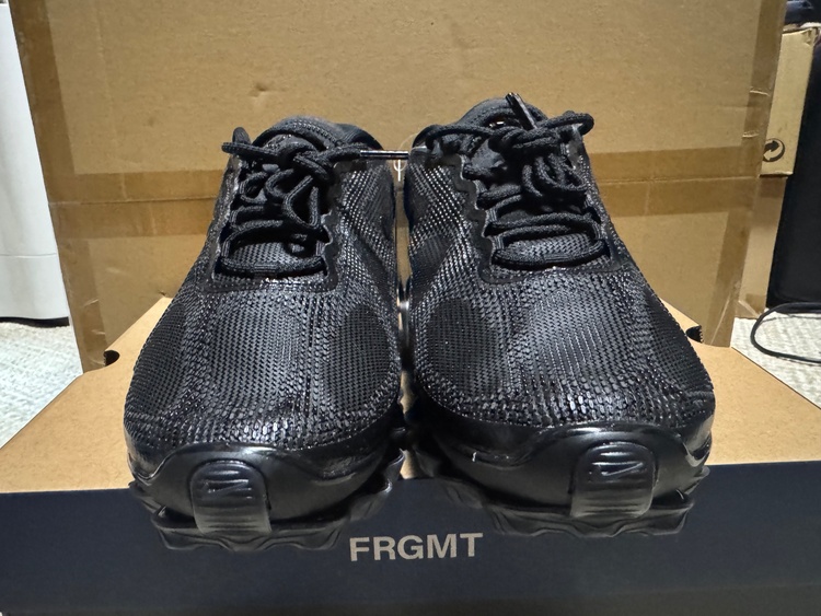NIKE エアリキッドマックス　フラメグント27.5（古着・ファッション）の商品画像 - 査定依頼日：2026年9月20日 - 最高査定価格：21,000円
