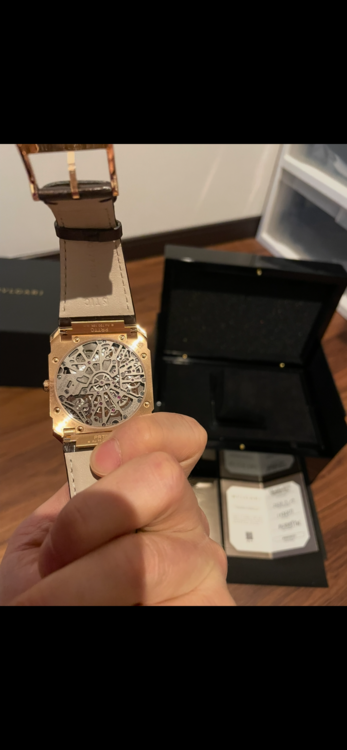 オクト フィニッシモ スケルトン エイトデイズ（高級時計）の商品画像 - 査定依頼日：2026年2月28日 - 最高査定価格：2,700,000円