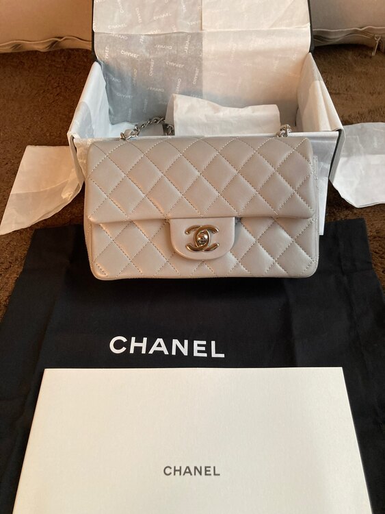 CHANELミニマトラッセ（ブランドバッグ）の商品画像 - 査定依頼日：2025年5月11日 - 最高査定価格：650,000円