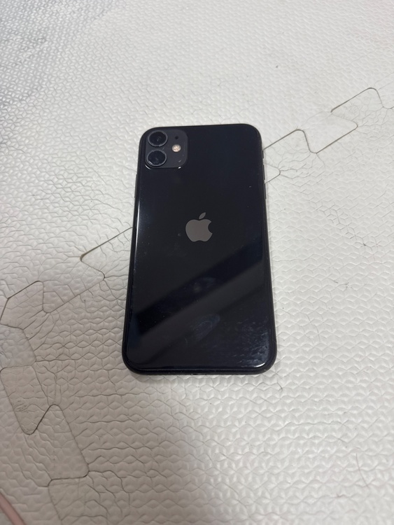 iPhone11（スマホ）の商品画像 - 査定依頼日：2026年2月6日 - 最高査定価格：100,000円