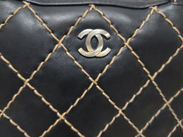 シャネル　ワイルドステッチ　ブラック（ブランドバッグ）の商品画像 - 査定依頼日：2026年3月2日 - 最高査定価格：130,000円
