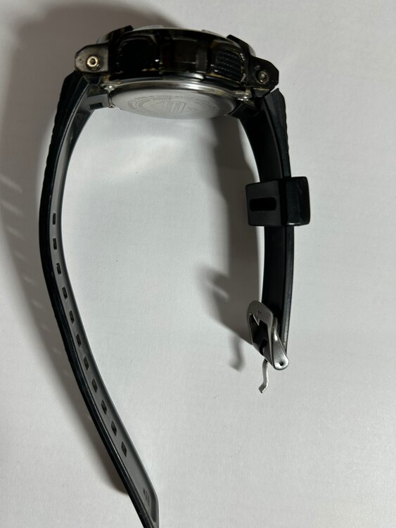 Ｇショック（高級時計）の商品画像 - 査定依頼日：2025年4月27日 - 最高査定価格：3,000円