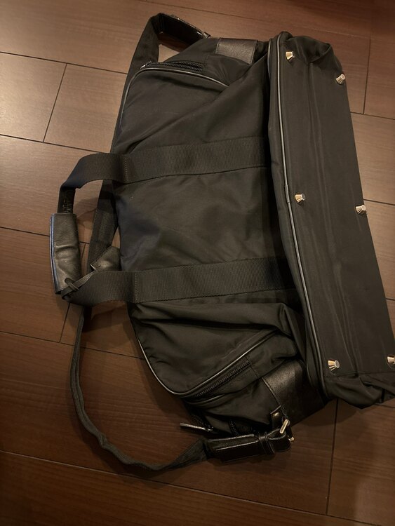 旅行カバン（ブランドバッグ）の商品画像 - 査定依頼日：2025年5月28日 - 最高査定価格：10,000円