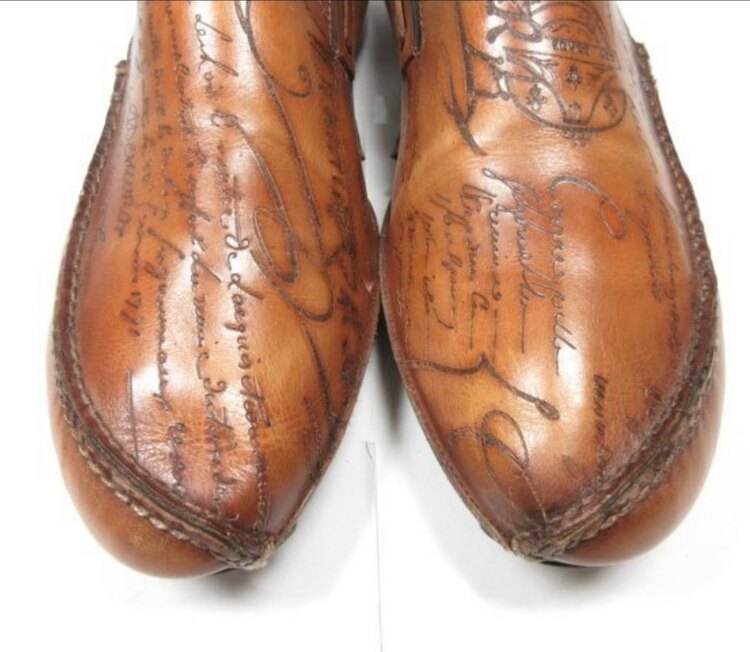 ベルルッティ　カリグラフィー　メンズシューズ　サイズ8 1/2（古着・ファッション）の商品画像 - 査定依頼日：2025年1月21日 - 最高査定価格：5,000円