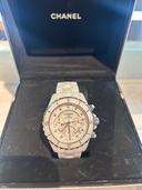 シャネル J12 H200（高級時計）の商品画像 - 査定依頼日：2025年10月14日 - 最高査定価格：450,000円