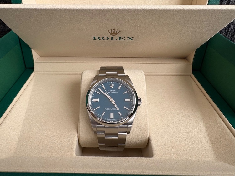 オイスターパーペチュアル36（高級時計）の商品画像 - 査定依頼日：2025年6月30日 - 最高査定価格：1,250,000円