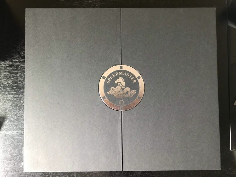 オメガ スピードマスター 311.30.42.30.01.00（高級時計）の商品画像 - 査定依頼日：2025年11月10日 - 最高査定価格：780,000円