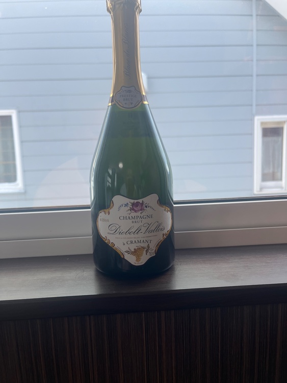 ディエボル・ヴァロワ ブラン・ド・ブラン プレステージ（お酒）の商品画像 - 査定依頼日：2026年2月6日 - 最高査定価格：4,000円