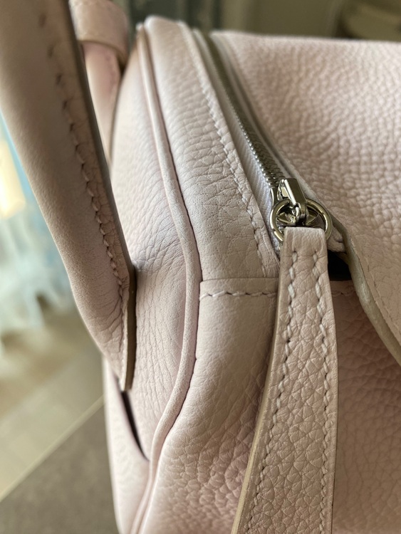 エルメス リンディ （ブランドバッグ）の商品画像 - 査定依頼日：2025年9月9日 - 最高査定価格：1,300,000円