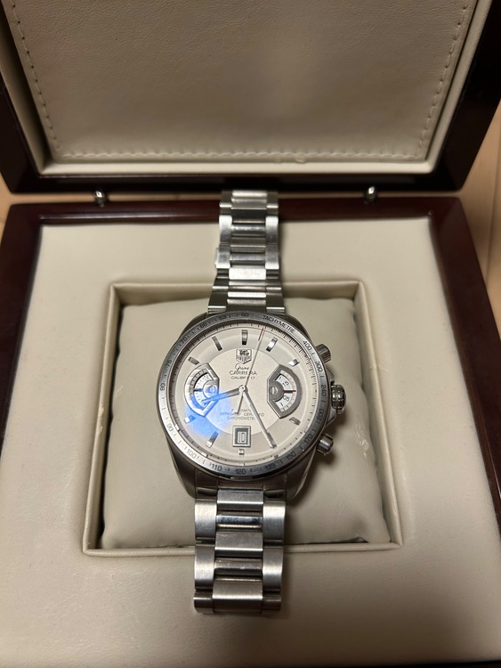 タグホイヤー その他 グランドカレラ　CAV511Bの（高級時計）の商品画像 - 査定依頼日：2025年7月20日 - 最高査定価格：220,000円