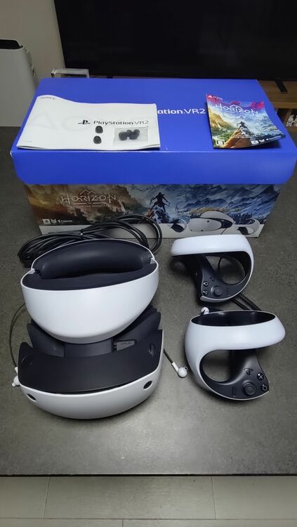 PlayStationVR２　CFI-ZVR1（ゲーム機本体・ゲームソフト）の商品画像 - 査定依頼日：2025年10月19日 - 最高査定価格：24,100円