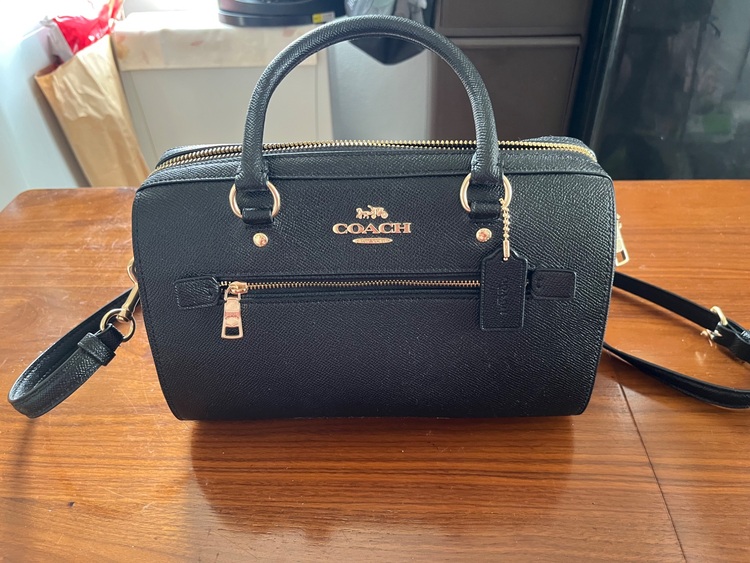 F79946 IMBLK ブラック ハンドバッグ ショルダーバッグ（ブランドバッグ）の商品画像 - 査定依頼日：2025年9月7日 - 最高査定価格：4,000円